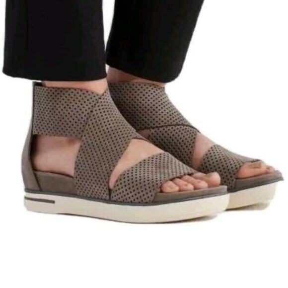Eileen Fisher NWOB Size 7.5 Sport Sandal Perforated Nubuck Taupe Platform Heel - Picture 1 of 9